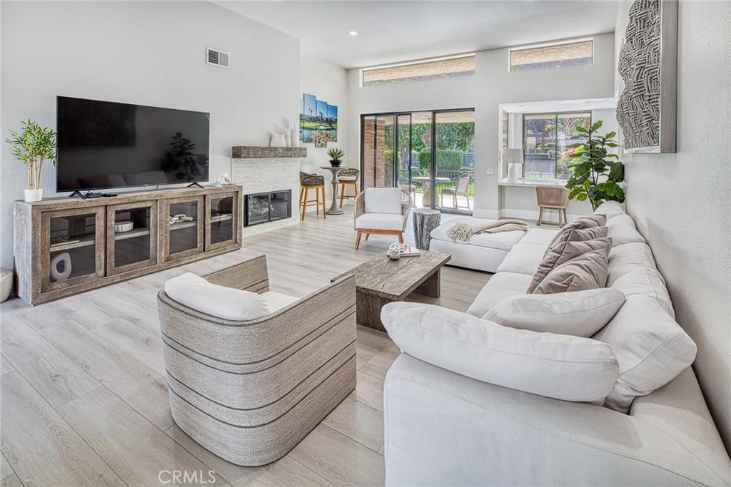 MLS #OC26071347 image #0