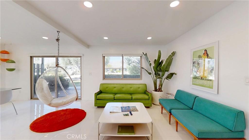 MLS #OC26072847 image #0