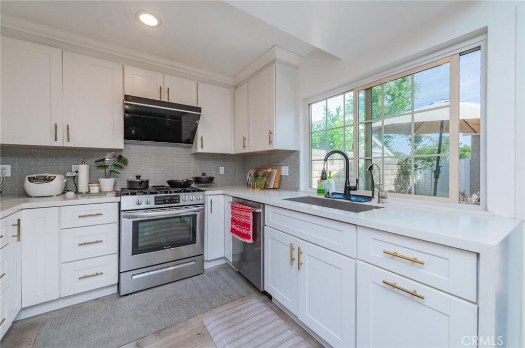MLS #OC26075295 image #0