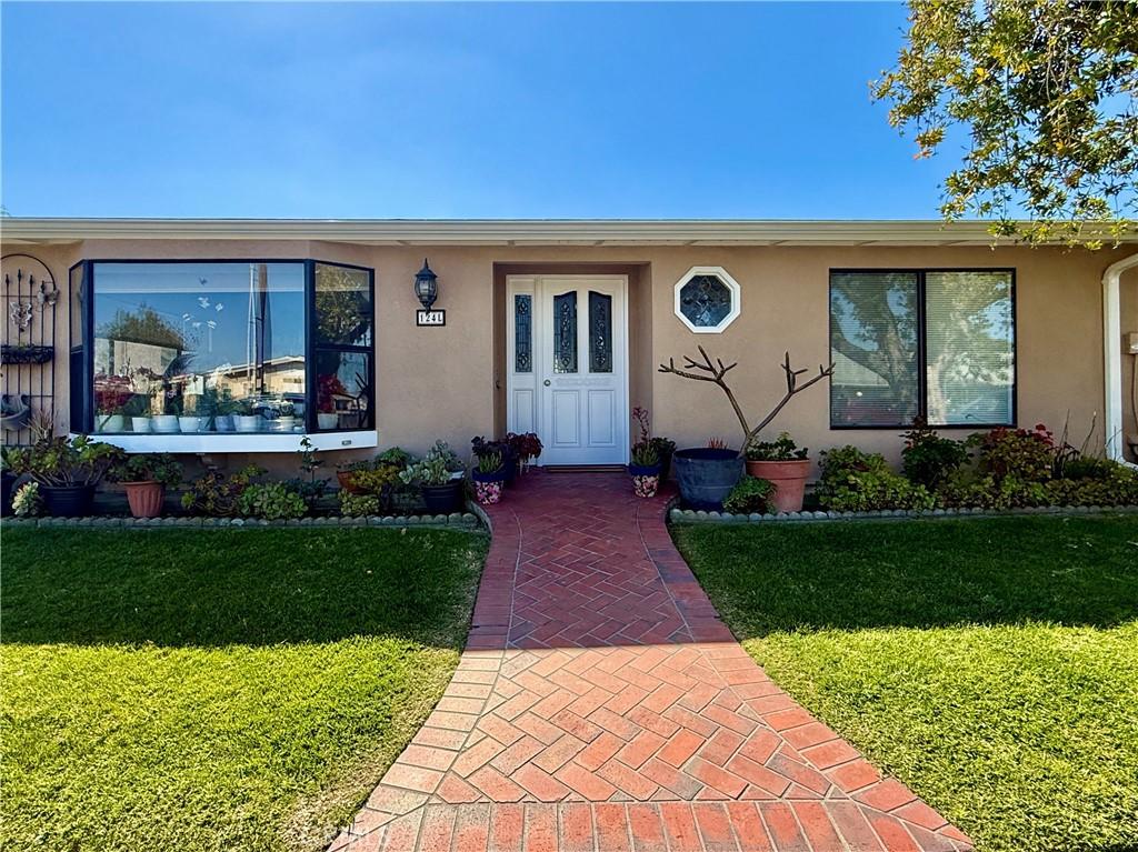 MLS #OC26076639 image #0