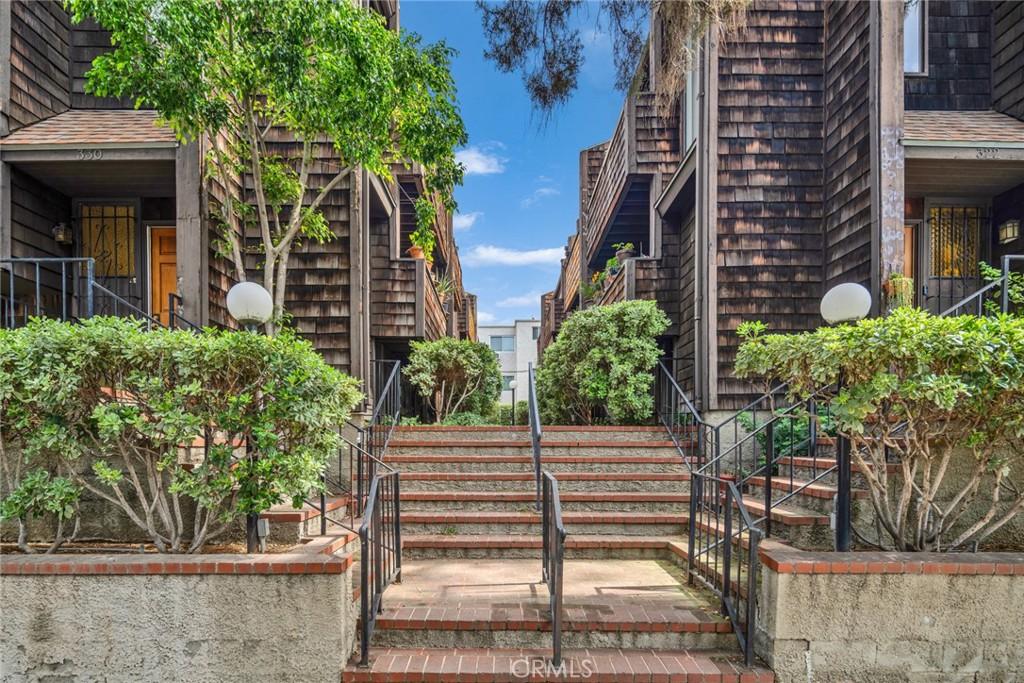 MLS #OC26077183 image #0