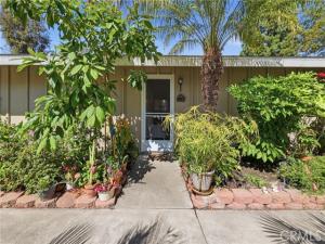 MLS #OC26079938 image #0