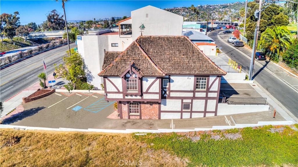 MLS #OC26080425 image #0