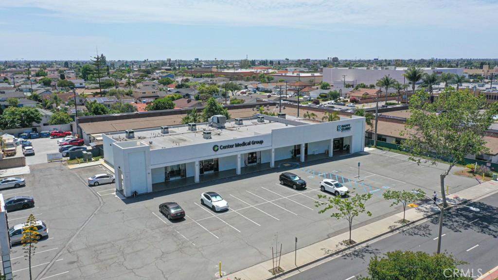 MLS #OC26081340 image #0