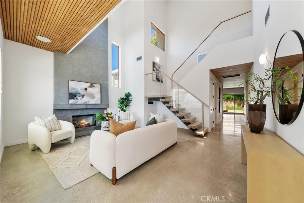 MLS #OC26081461 img 0