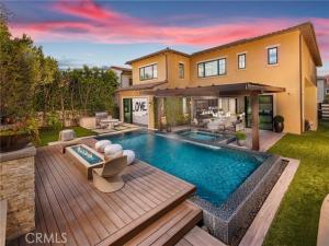 MLS #OC26081550 image #0