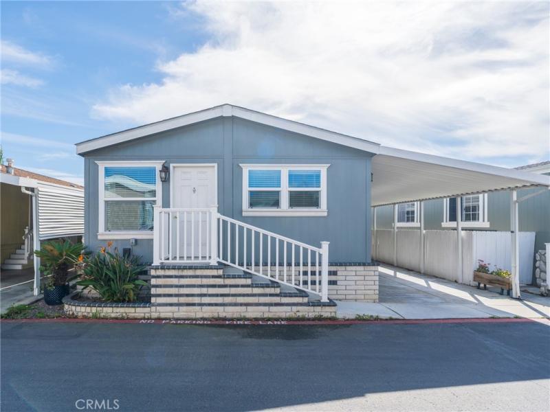 MLS #OC26083475 image #0