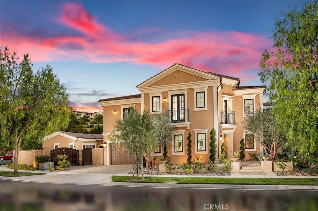 MLS #OC26084309 image #0