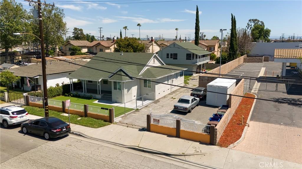 MLS #OC26084351 image #0
