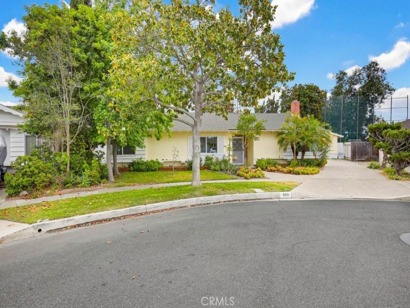 MLS #OC26084536 image #0