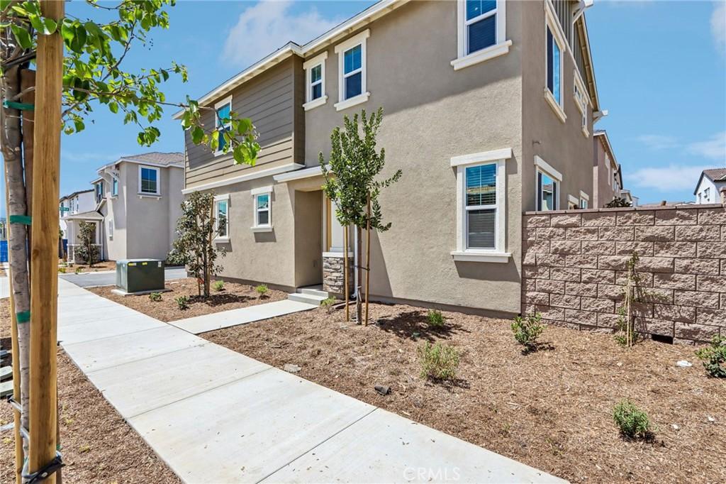 MLS #OC26084641 image #0