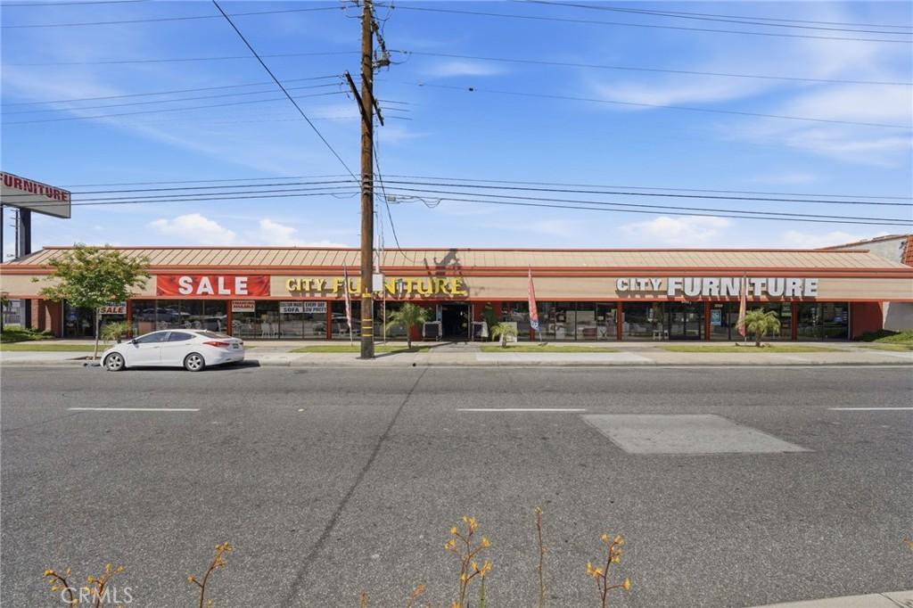MLS #OC26085704 image #0