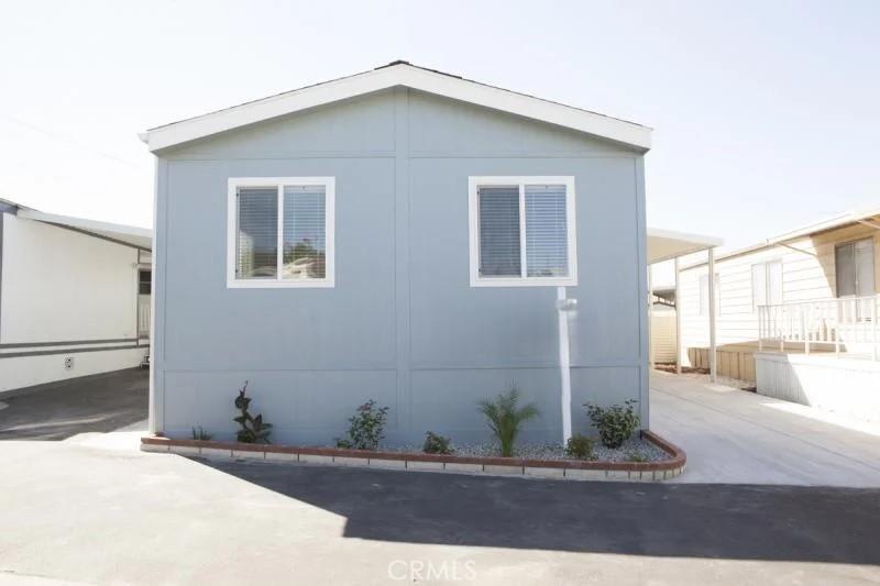MLS #OC26086178 image #0