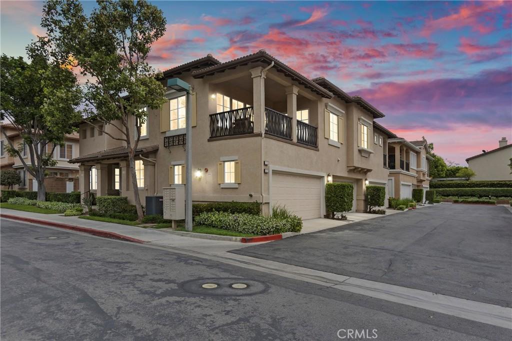 MLS #OC26086426 image #0