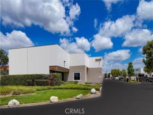 MLS #OC26087231 image #0