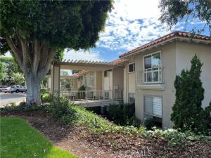MLS #OC26087727 image #0