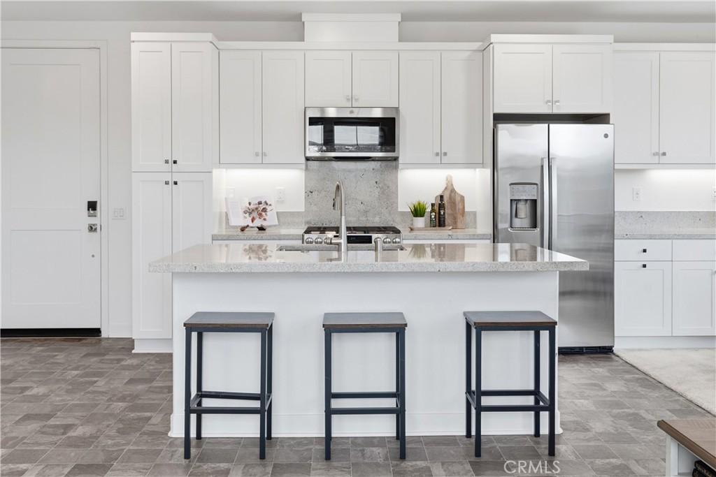 MLS #OC26088838 image #0