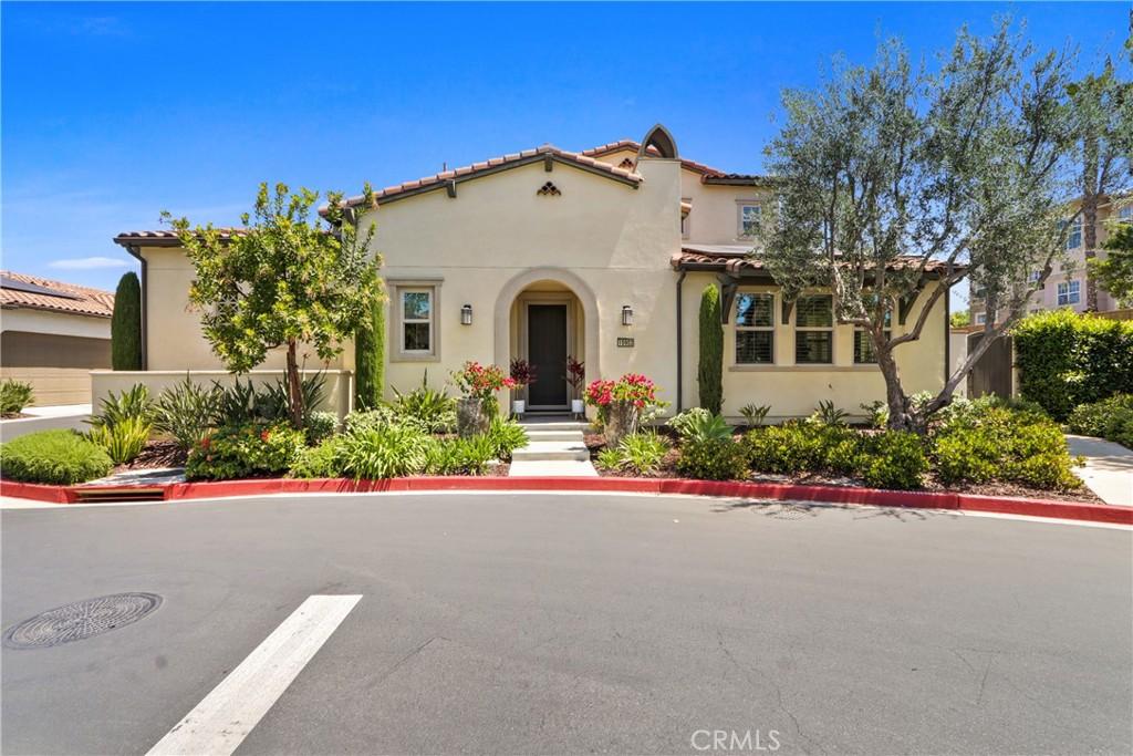 MLS #OC26089783 image #0