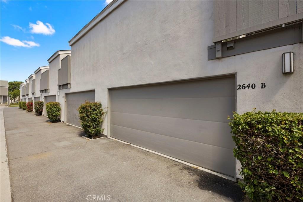 MLS #OC26089994 image #0