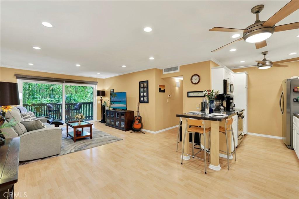 MLS #OC26090333 image #0