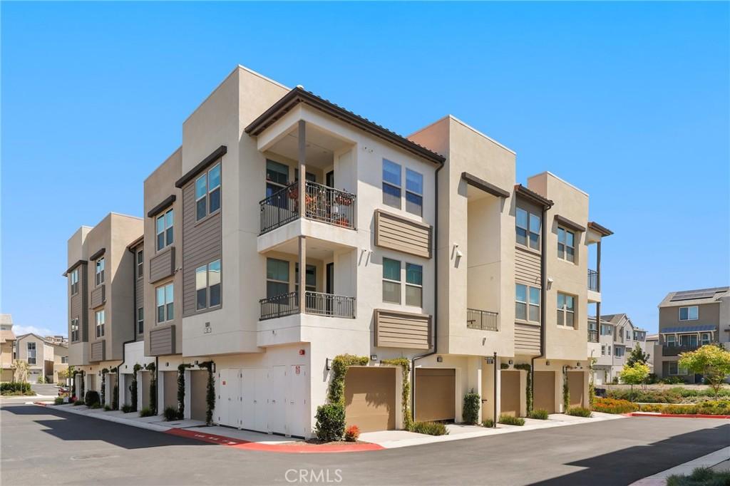 MLS #OC26090510 image #0