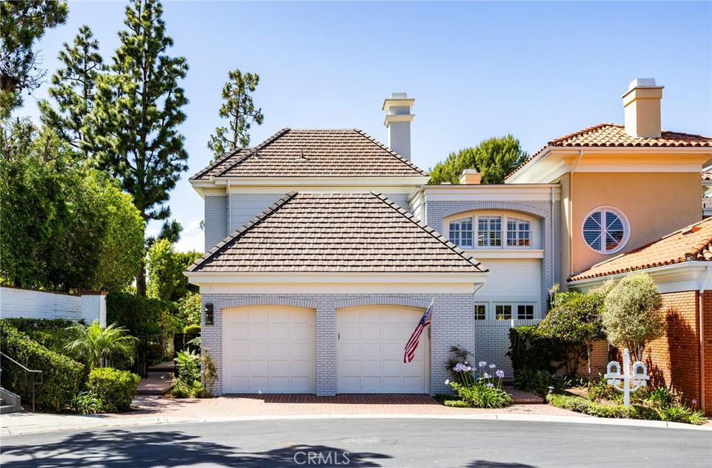 MLS #OC26090994 image #0