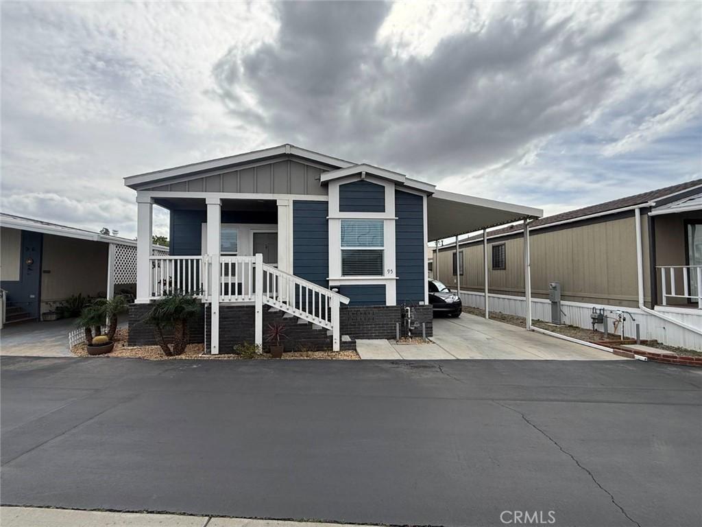 MLS #OC26091154 image #0