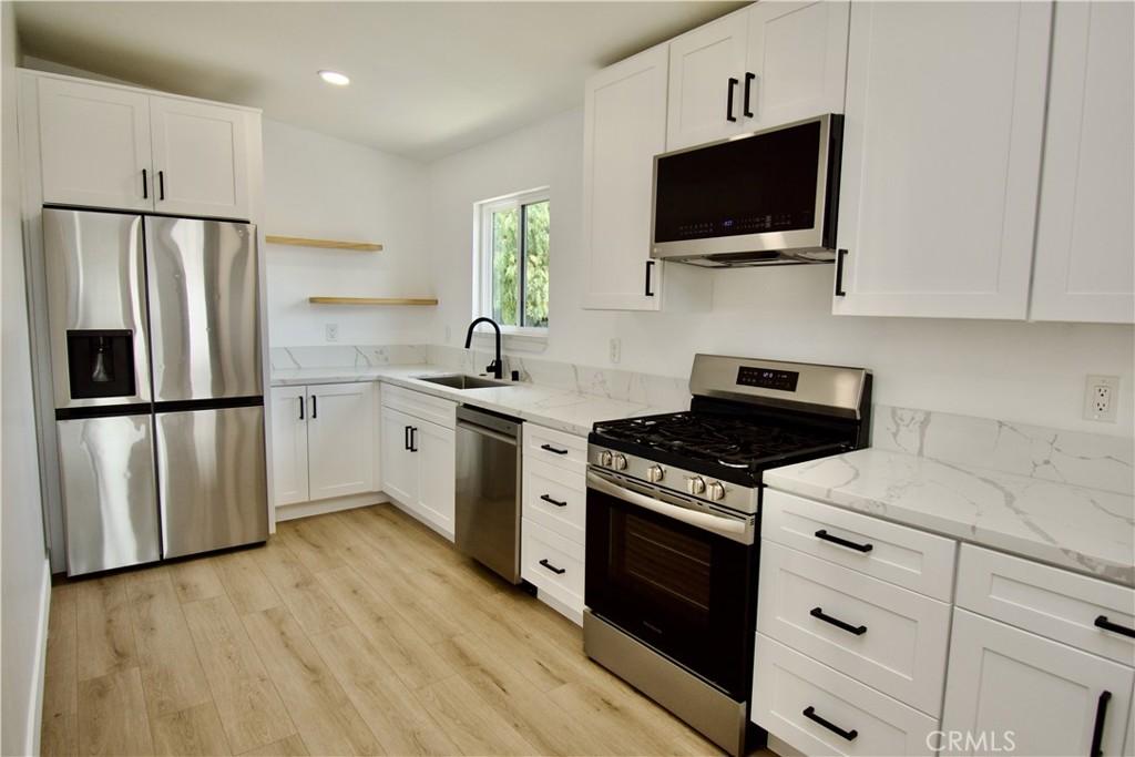 MLS #OC26092491 image #0