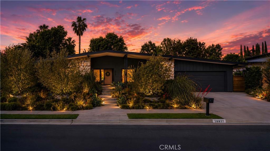 MLS #OC26092593 image #0