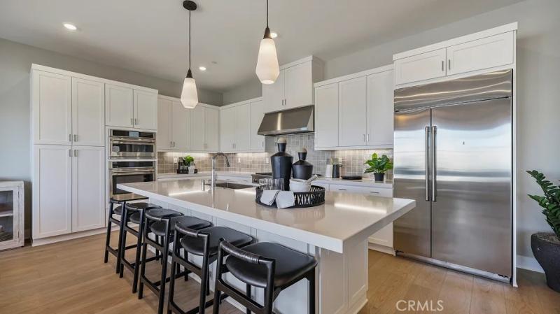 MLS #OC26092753 image #0