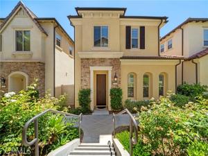 MLS #OC26093170 image #0