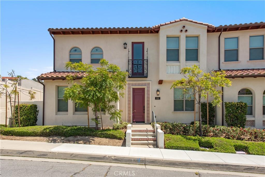 MLS #OC26093693 image #0