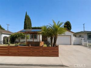 MLS #OC26094906 image #0