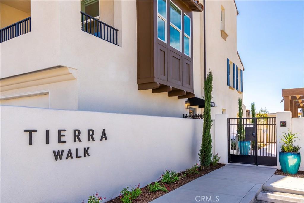 MLS #OC26094973 image #0