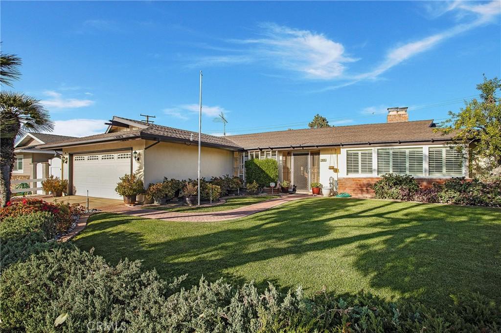 MLS #OC26096265 image #0