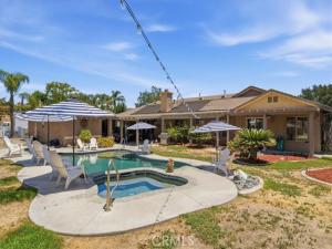 MLS #OC26096927 image #0