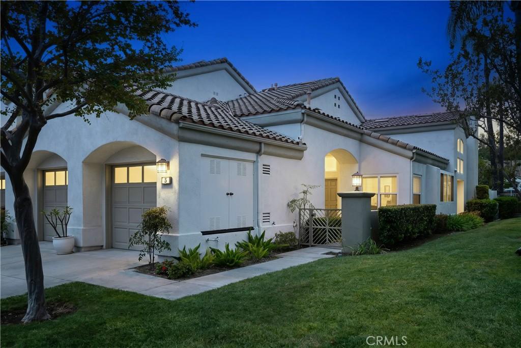 MLS #OC26096982 image #0