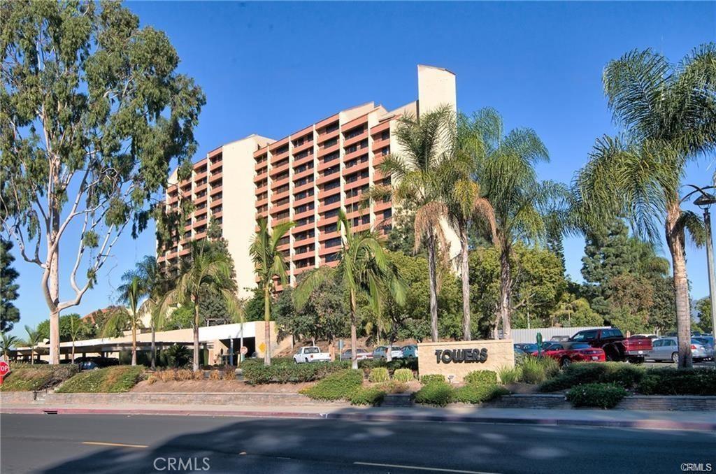 MLS #OC25255034 image #0