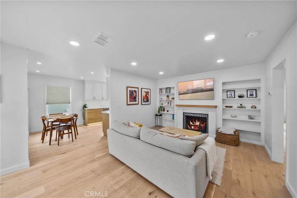 MLS #OC26098532 image #0