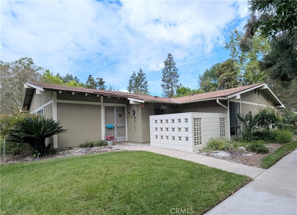 MLS #OC26098691 image #0
