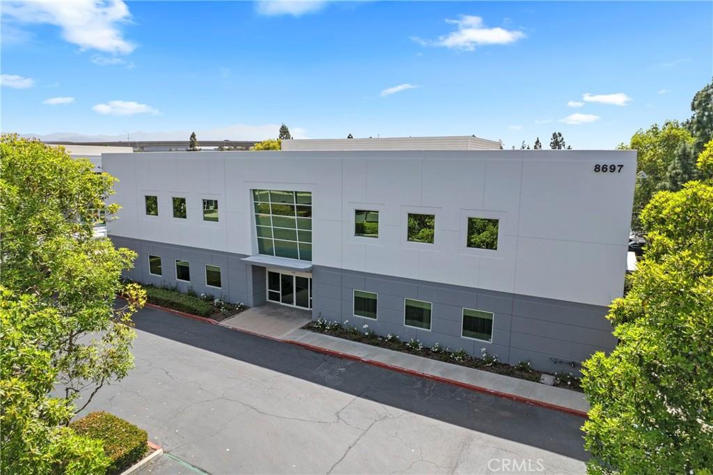 MLS #OC26099049 image #0