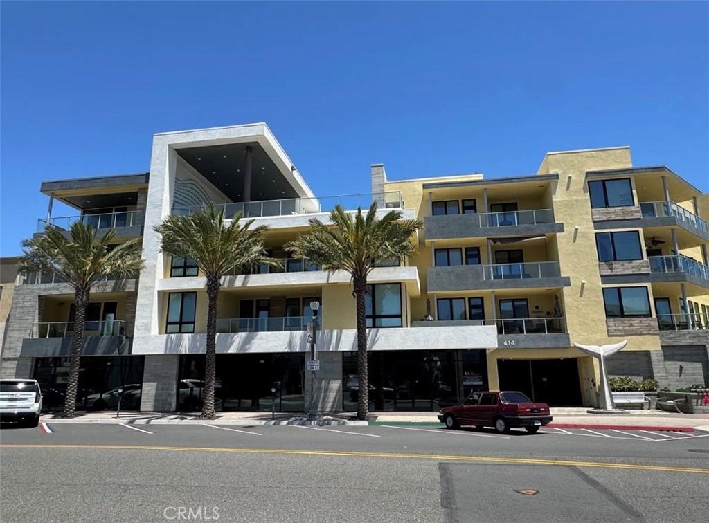 MLS #OC26100199 image #0