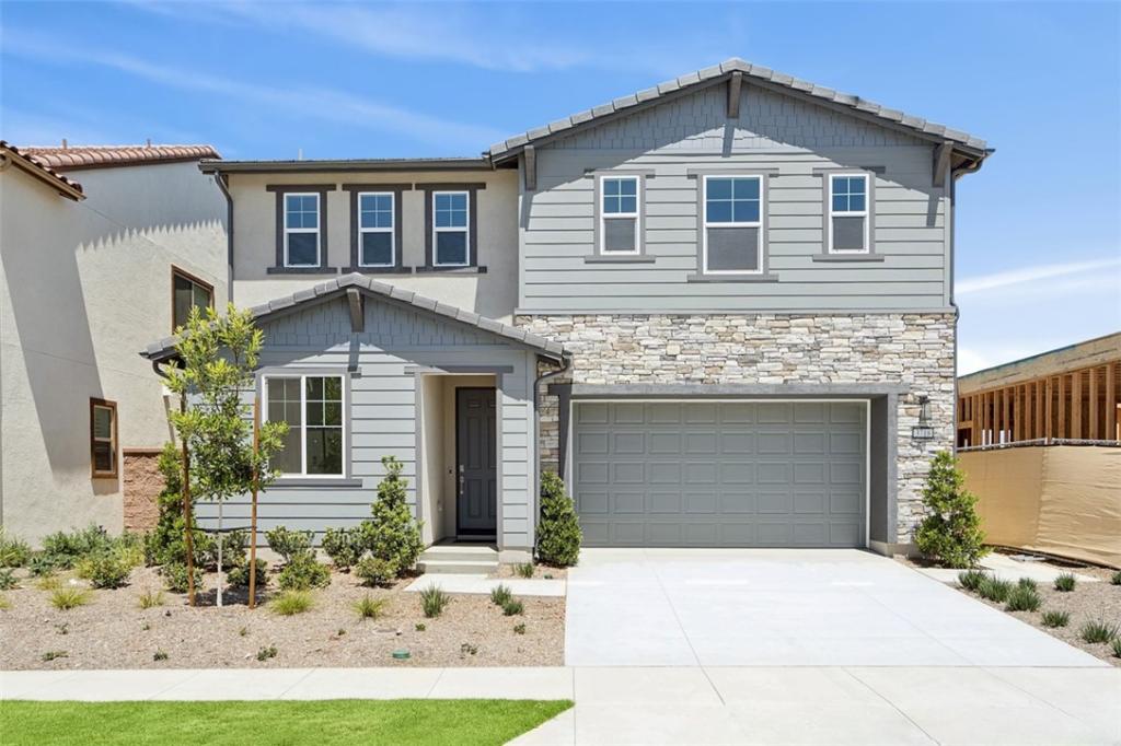 MLS #OC26100967 image #0
