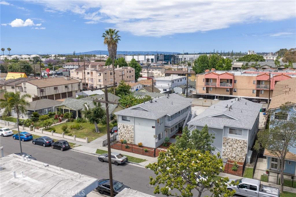MLS #OC26101020 image #0