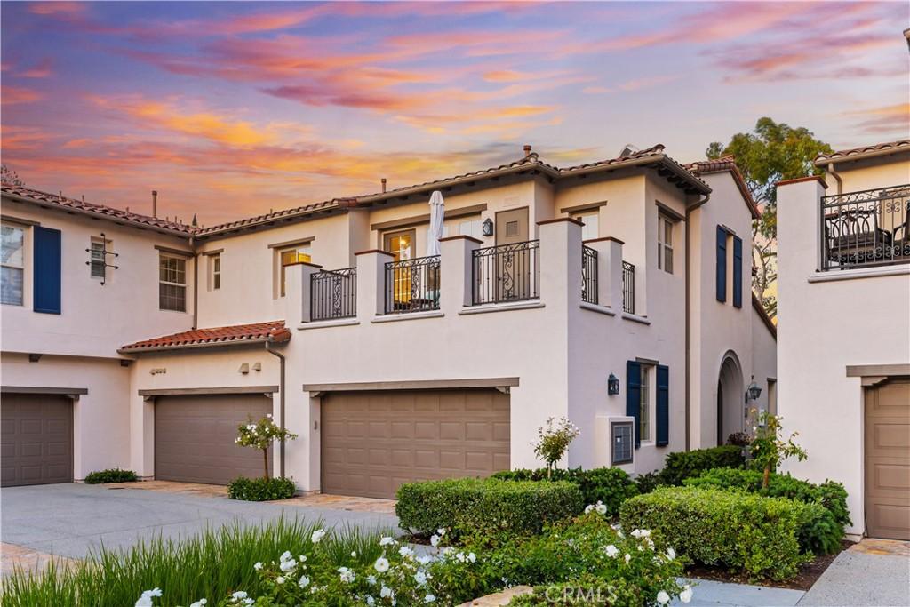 MLS #OC26101193 image #0