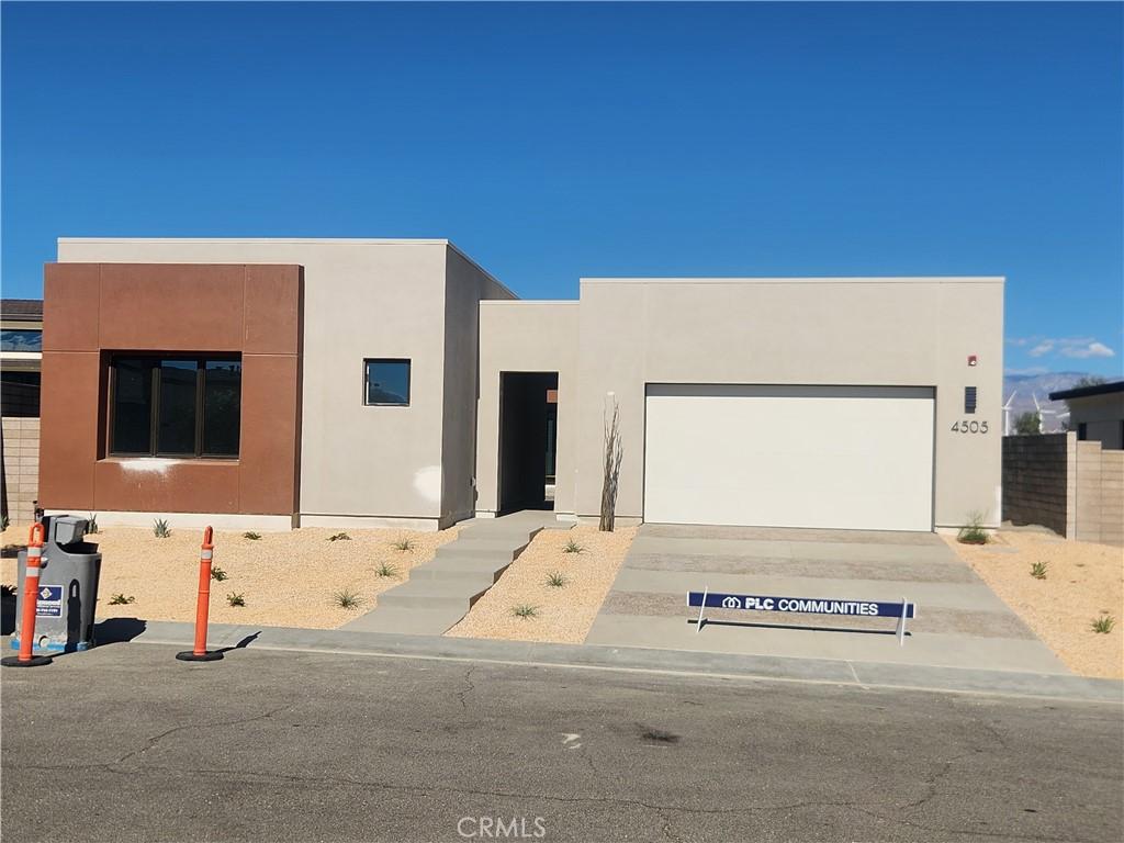 MLS #OC26101402 image #0