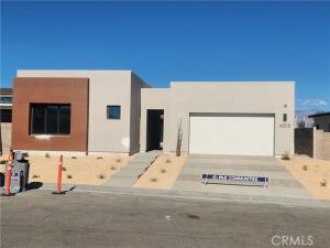 MLS #OC26101402 image #0