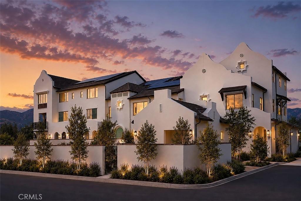 MLS #OC26101549 image #0