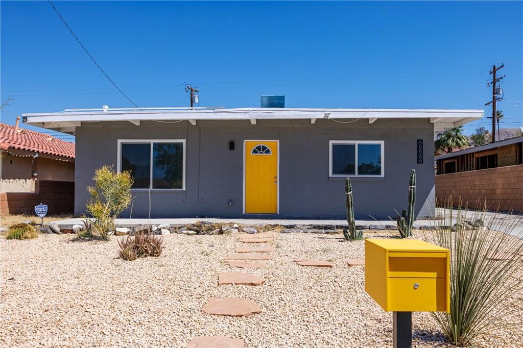 MLS #OC26102547 image #0