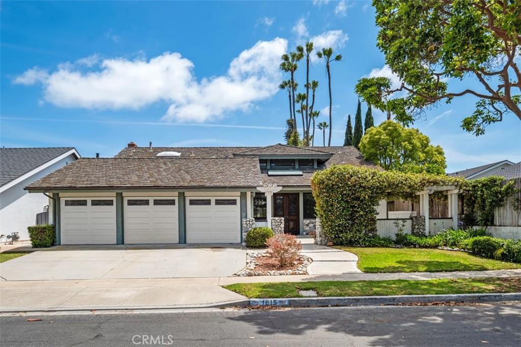 MLS #OC26102898 image #0